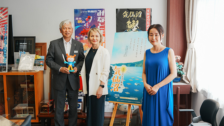 日本アムウェイ イリーナ社長がアムウェイハウスを訪問